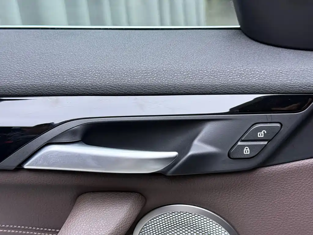 BMW X1 2022 — фото 15