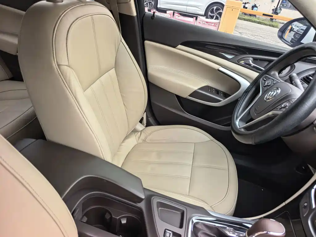 Buick Regal 2016 — фото 16