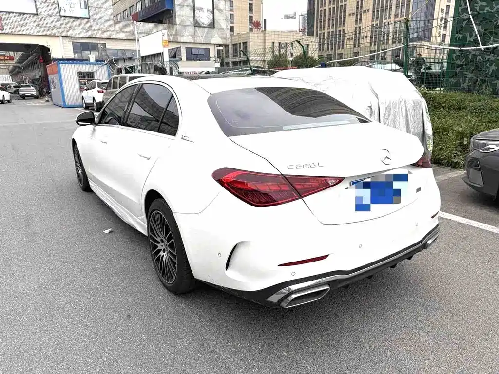 Mercedes-Benz C-Class 2023 — фото 8