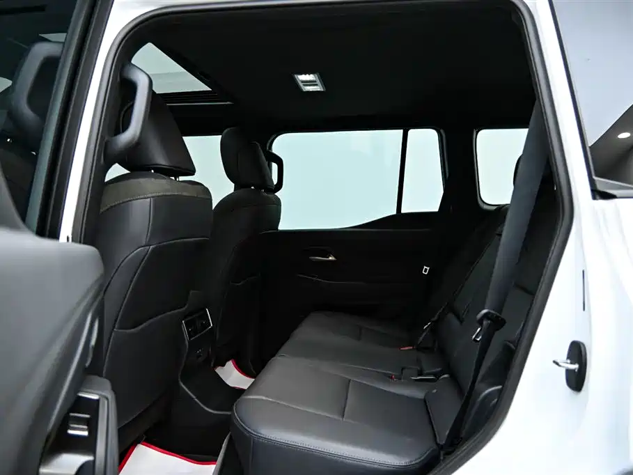 Lexus GX 2024 — фото 10