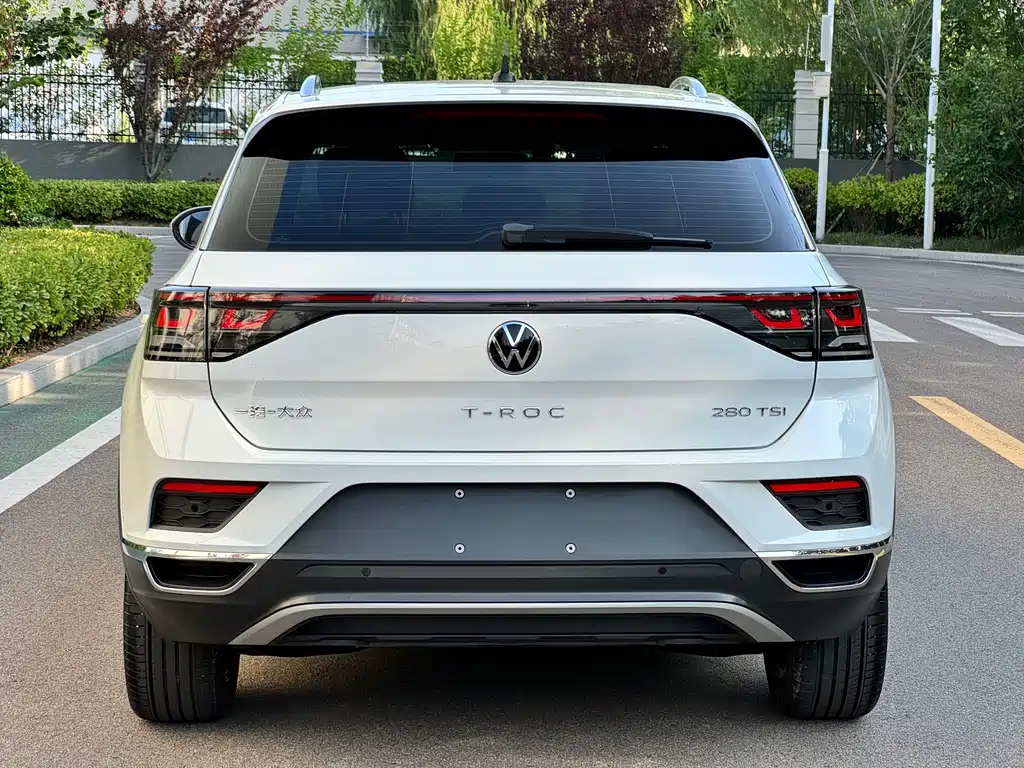 Volkswagen T-Roc 2023