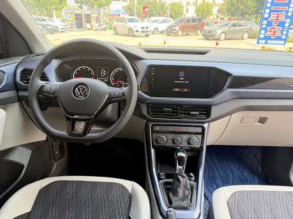 Volkswagen T-Cross 2021