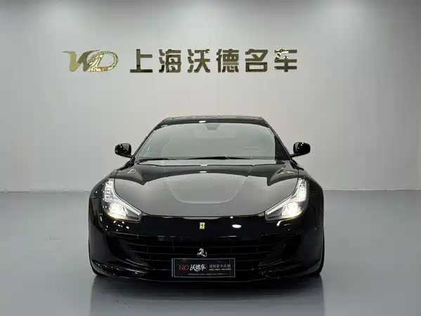 Ferrari GTC4Lusso 2017
