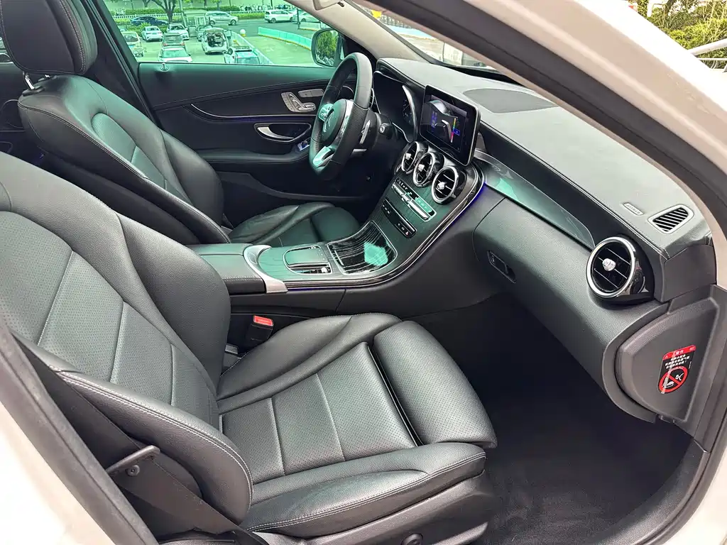 Mercedes-Benz C-Class 2020 — фото 25