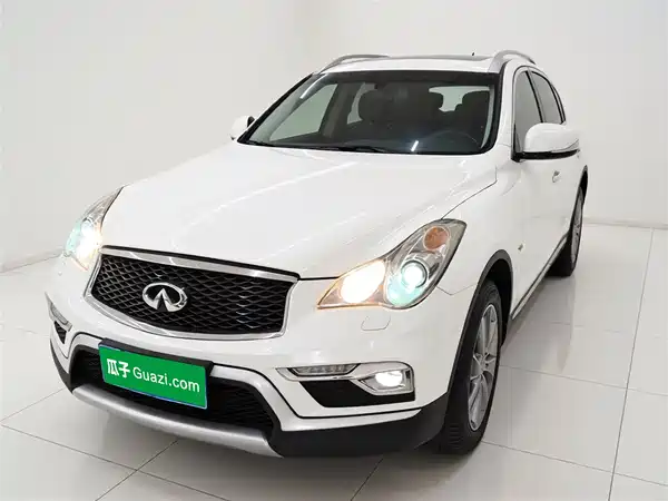 Infiniti QX50 2015