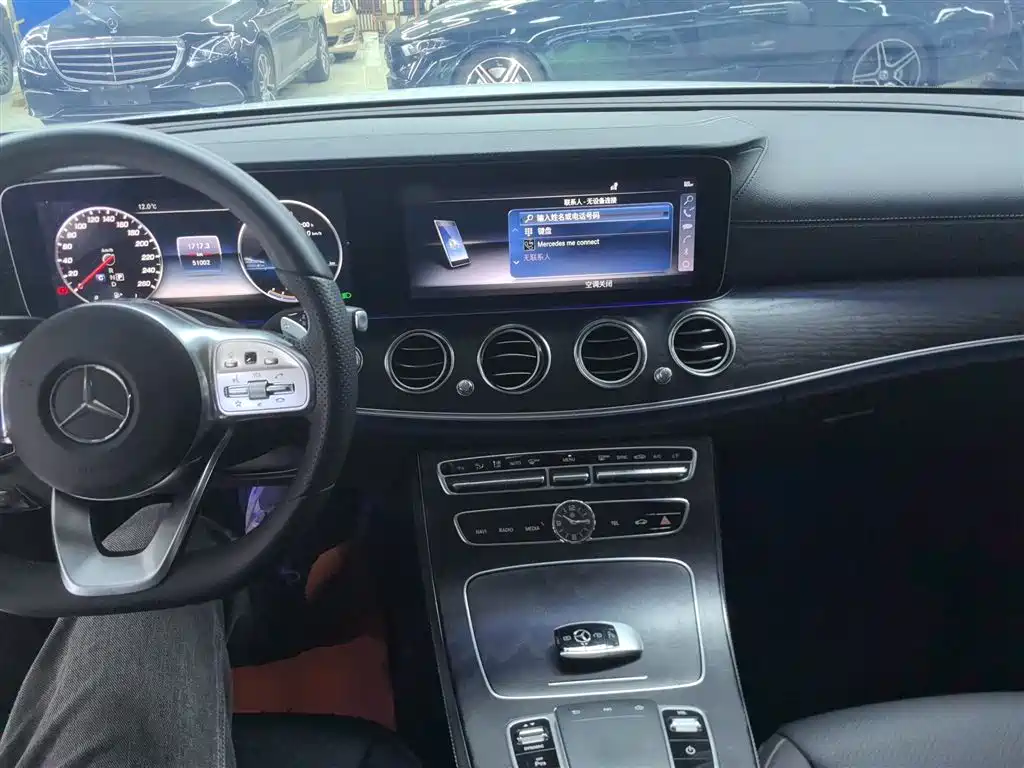 Mercedes-Benz E-Class 2019 — фото 10