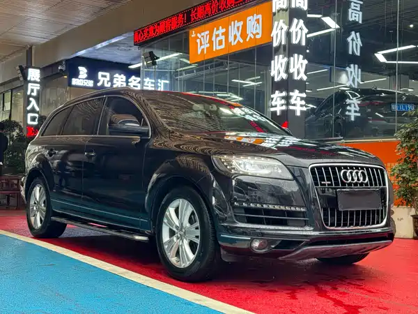 Audi Q7 2012