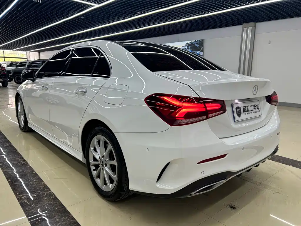 Mercedes-Benz A-Class 2019 — фото 5