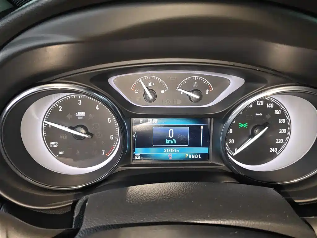 Buick Envision Plus 2019 — фото 12