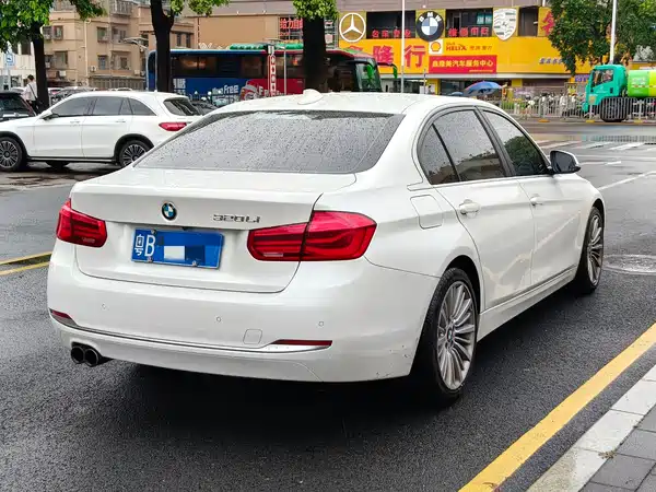 BMW 3 Series 2018
