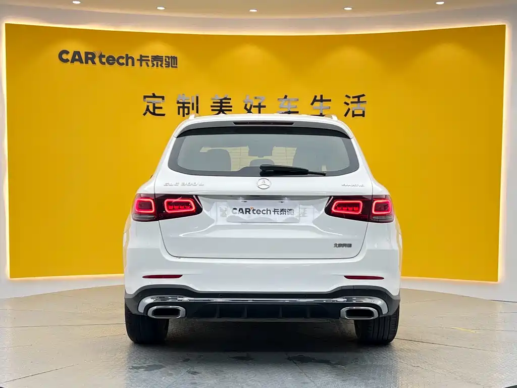 Mercedes-Benz GLC 2020 — фото 35