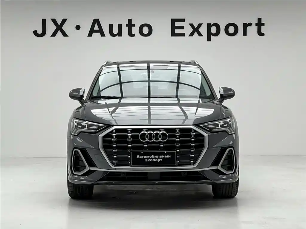 Audi Q3 2021 — фото 2