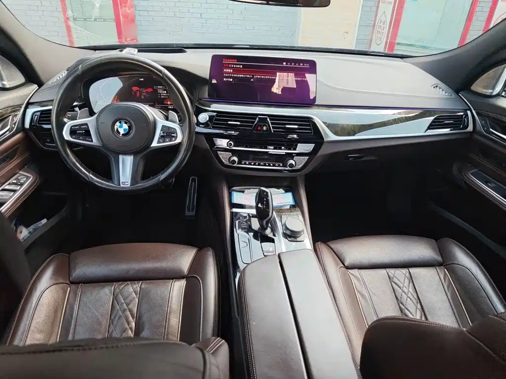 BMW 6 Series GT 2021 — фото 10