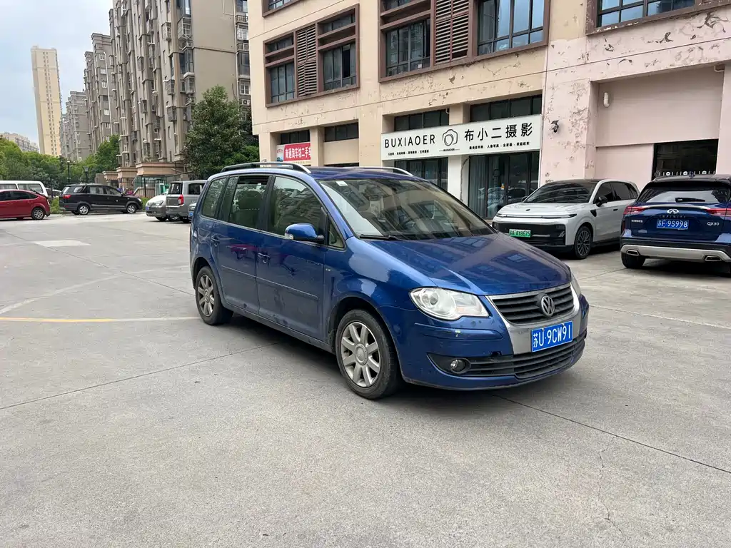 Volkswagen Touran 2010