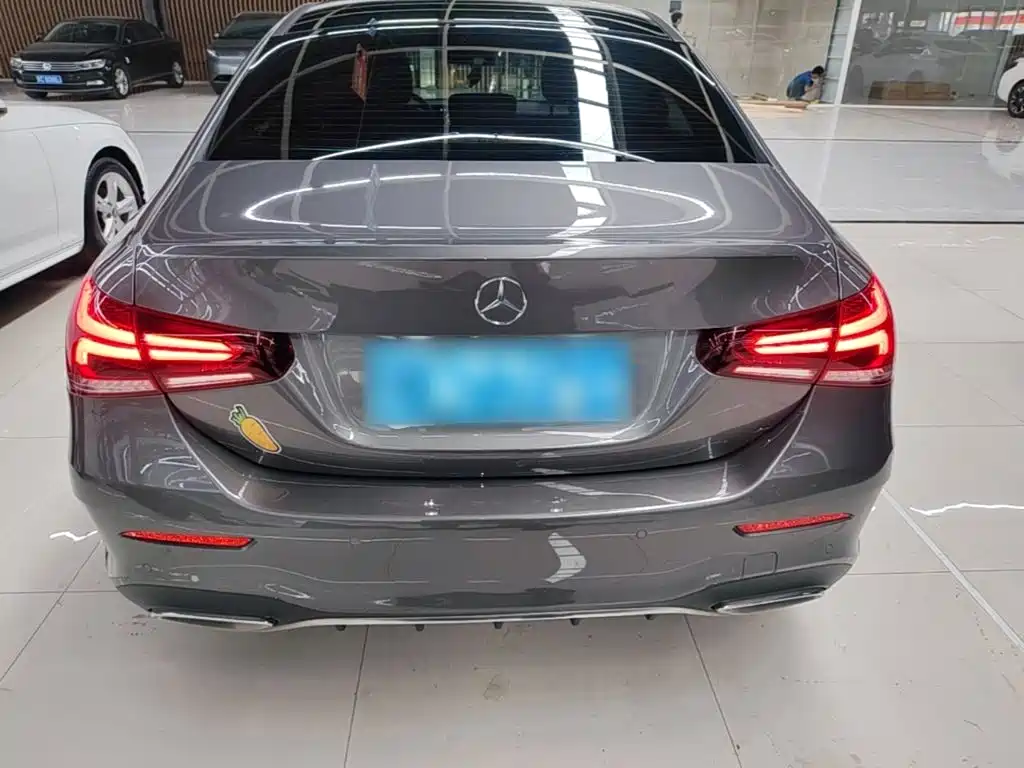 Mercedes-Benz A-Class 2020 — фото 6