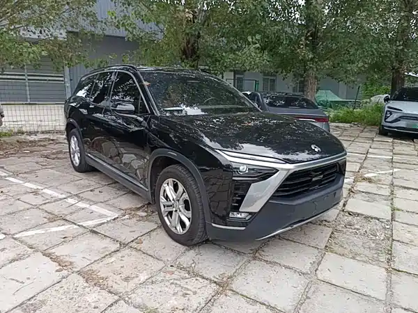 NIO ES8 2020