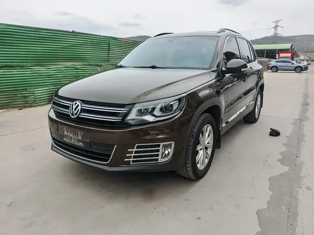 Volkswagen Tiguan 2016 — фото 1