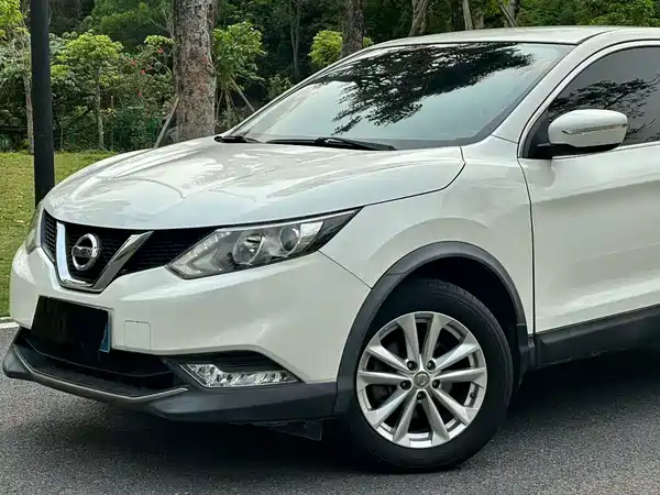 Nissan Qashqai 2015