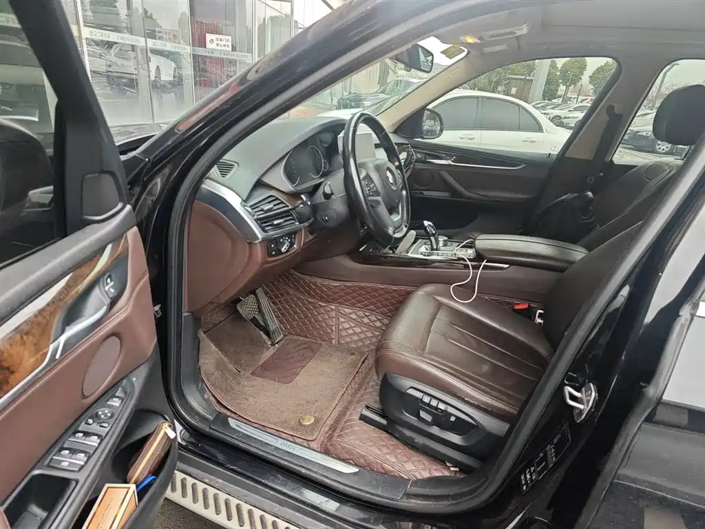 BMW X5 2018 — фото 16