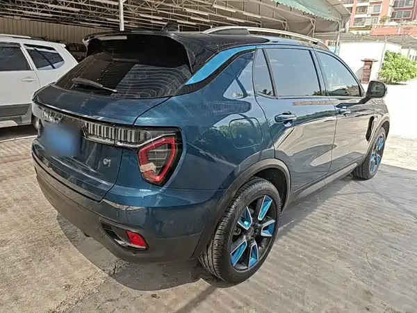 Lynk & Co 01 2019