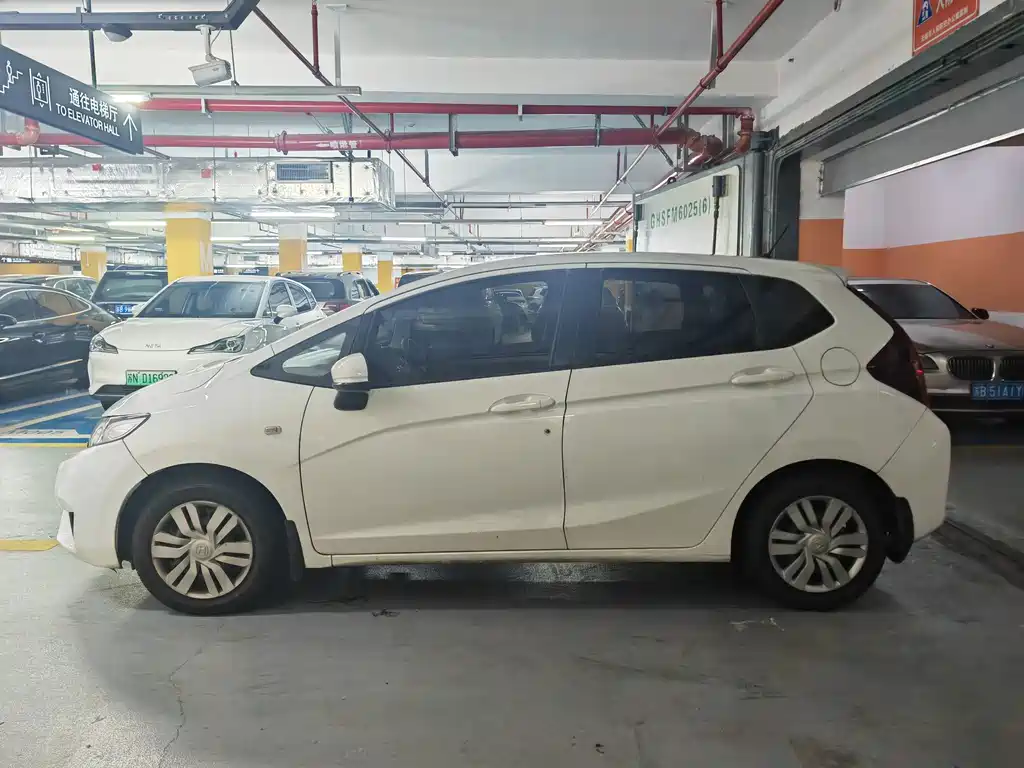 Honda Fit 2017 — фото 3