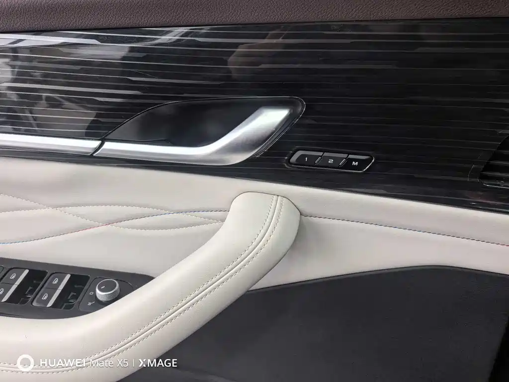 Geely Xingyue L 2023 — фото 11