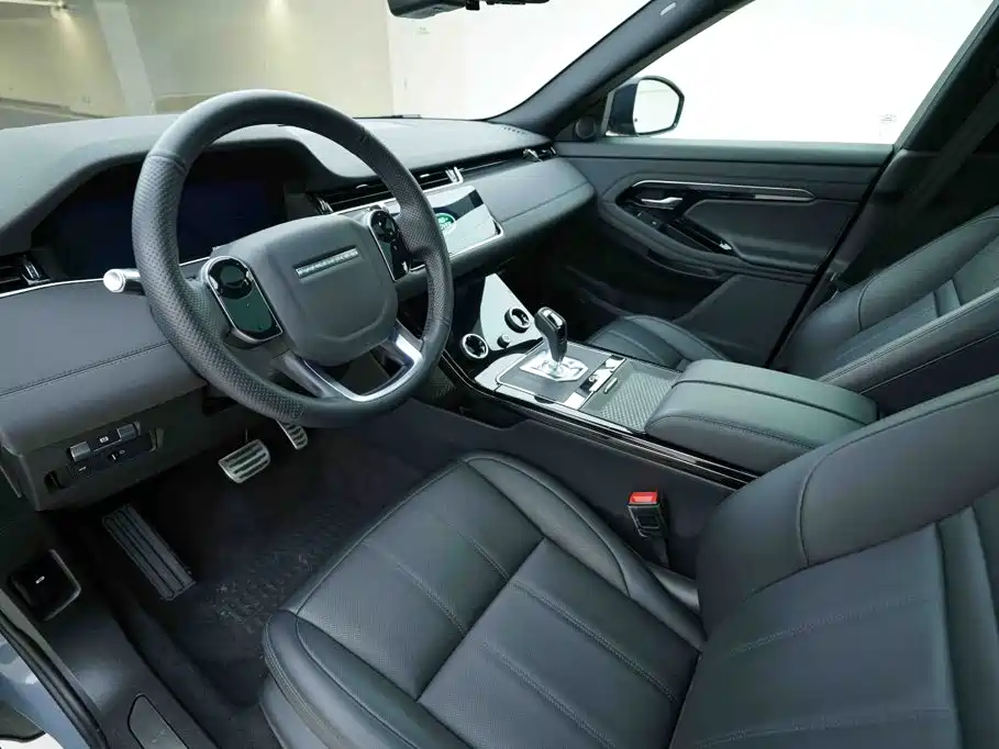 Land Rover Range Rover Evoque 2021 — фото 11