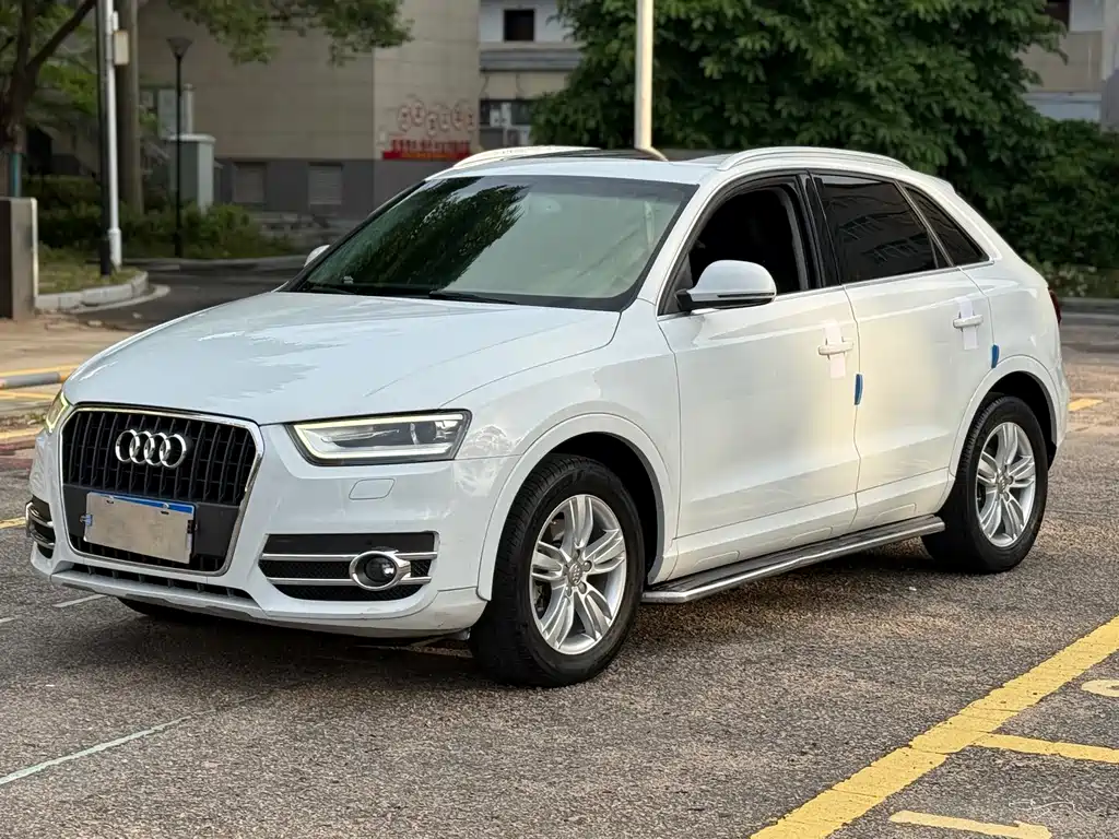 Audi Q3 2015 — фото 1