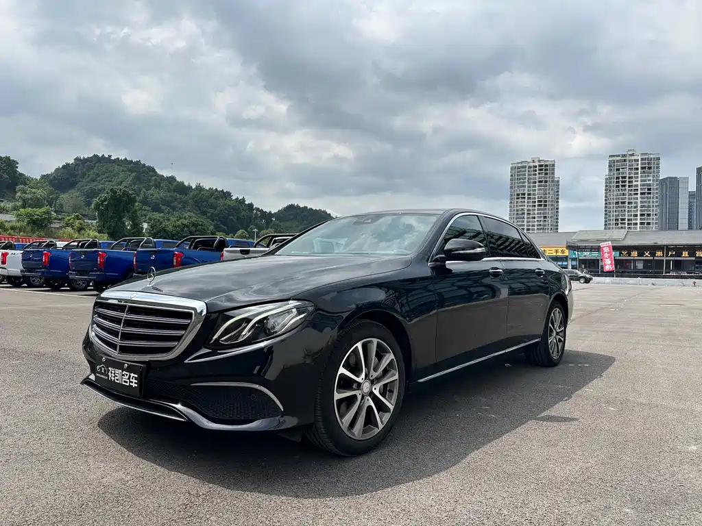 Mercedes-Benz E-Class 2017 — фото 1