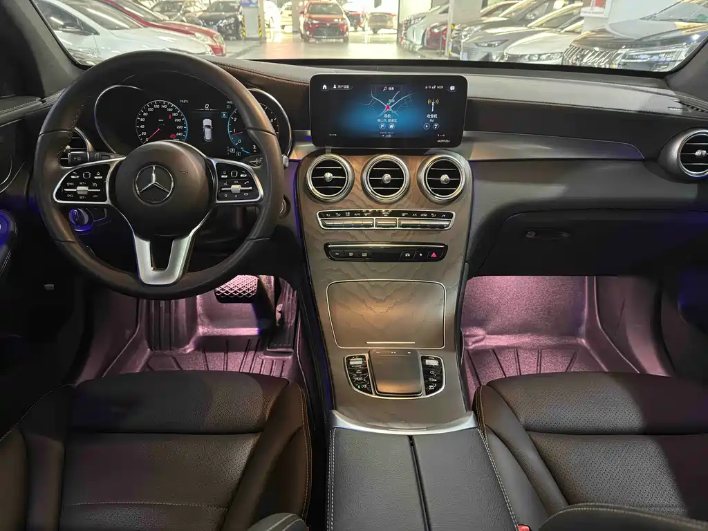 Mercedes-Benz GLC 2021 — фото 6