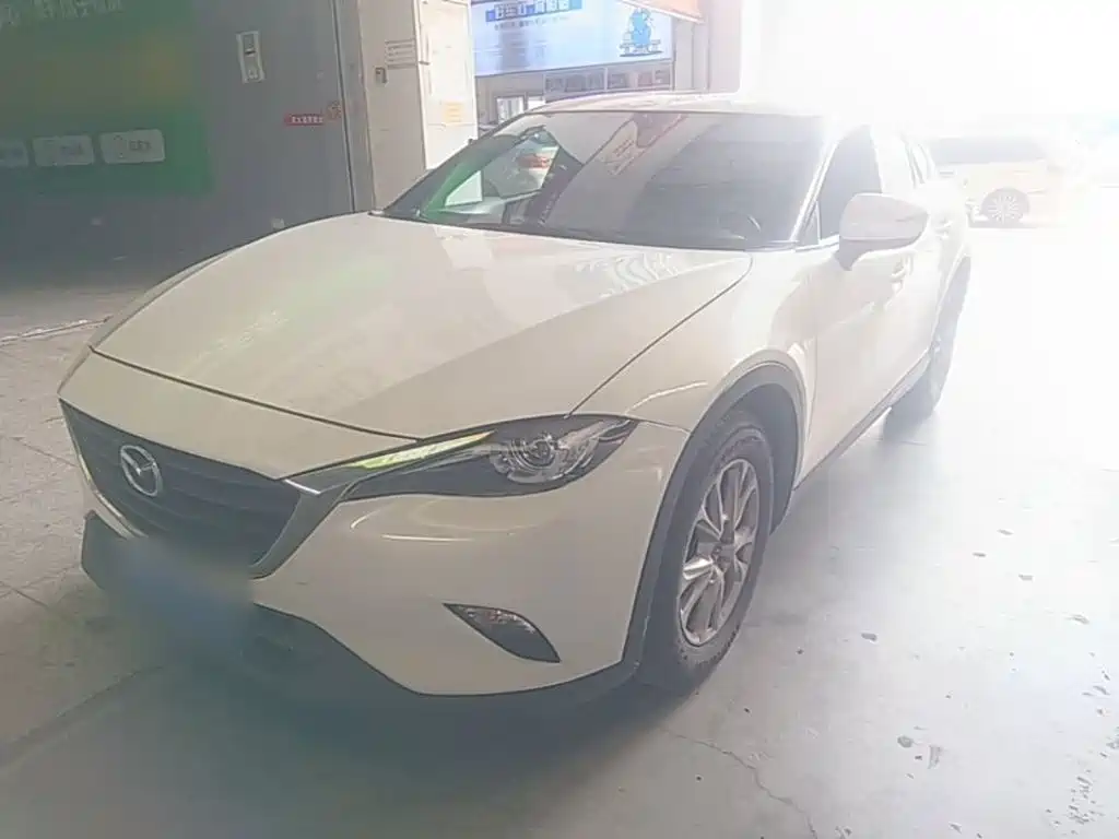 Mazda CX-4 2018 — фото 2