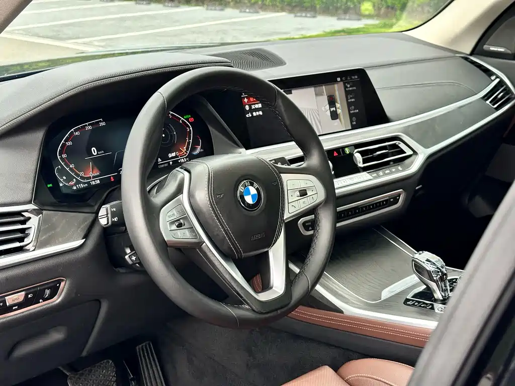 BMW X7 2022 — фото 13