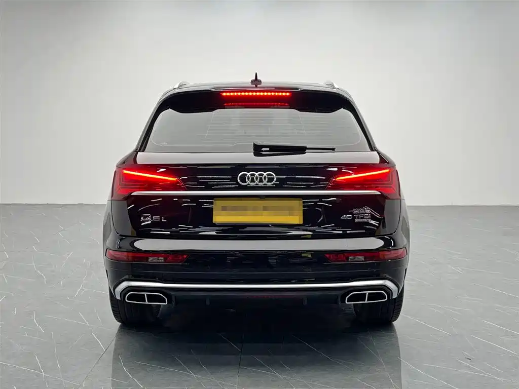 Audi Q5L 2023 — фото 5