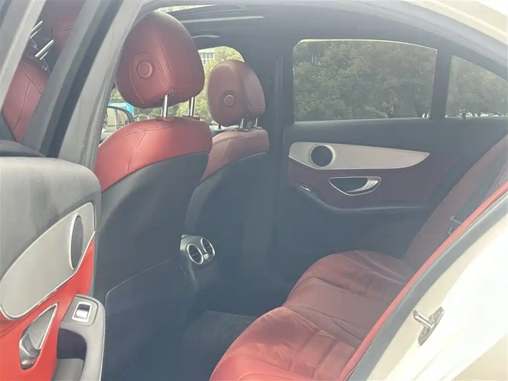 Mercedes-Benz C-Class 2017 — фото 13