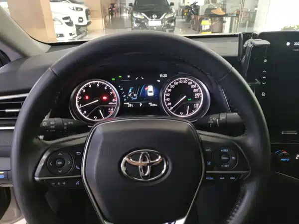 Toyota Camry 2022