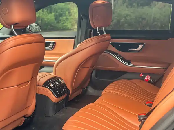 Mercedes-Benz S-Class 2024