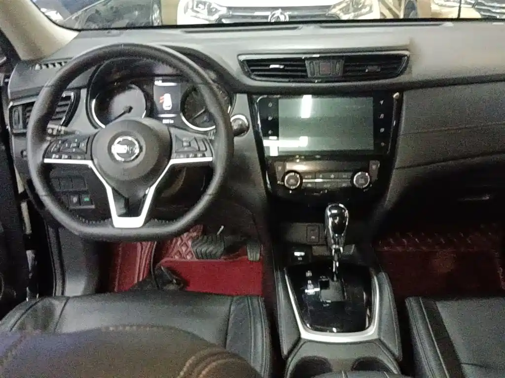 Nissan X-Trail 2020 — фото 10