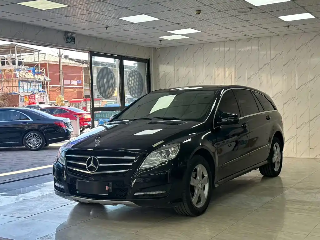 Mercedes-Benz R-Class 2015 — фото 1