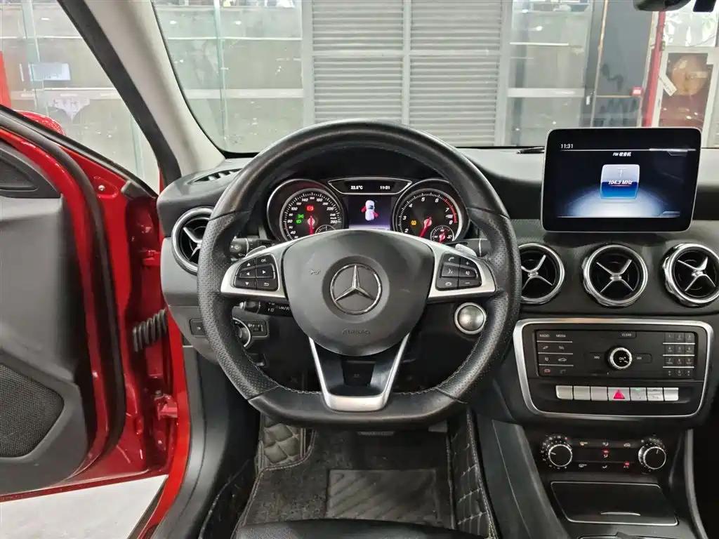 Mercedes-Benz GLA 2020 — фото 6