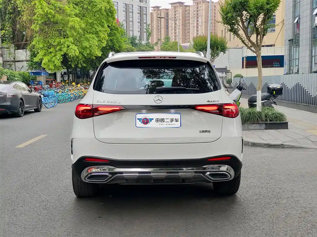 Mercedes-Benz GLC 2024