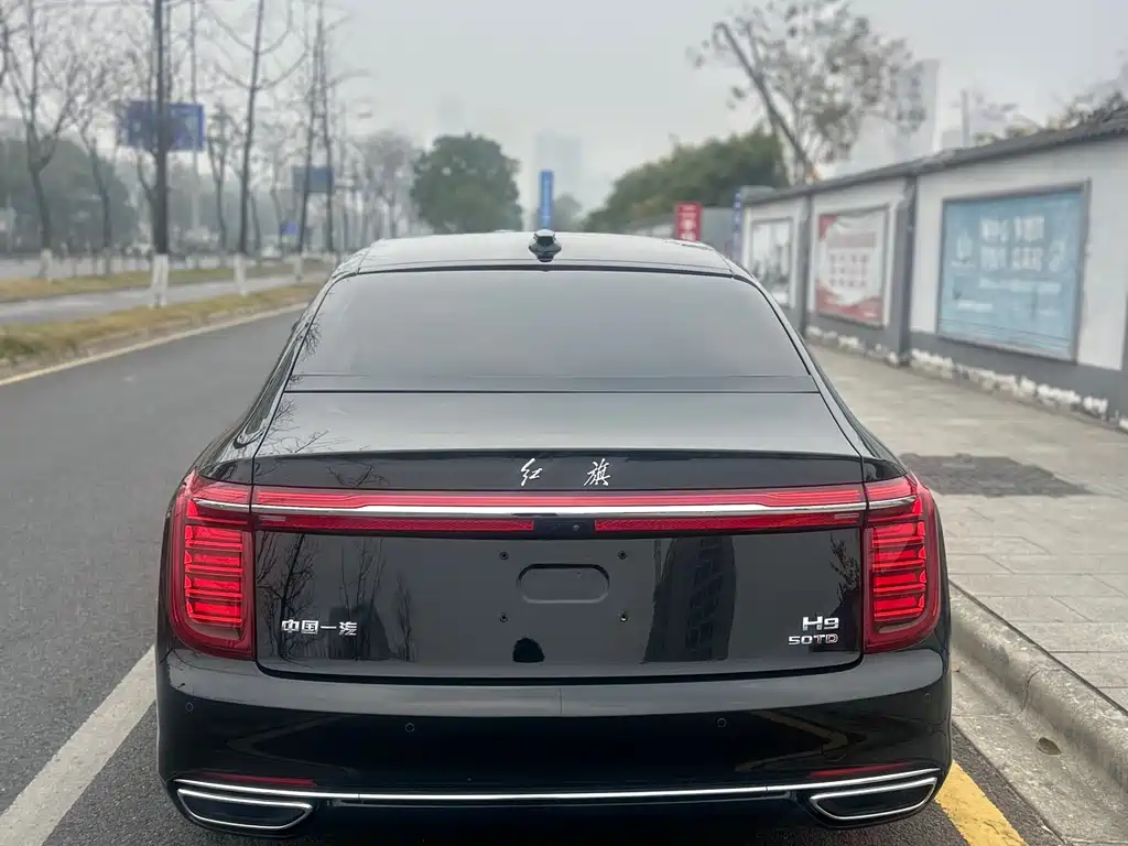 Hongqi H9 2022 — фото 10