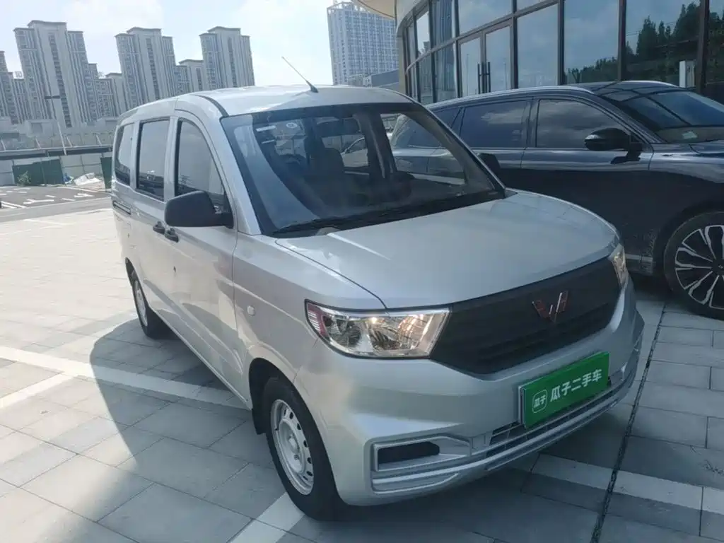 Wuling Hongguang V 2023 — фото 4