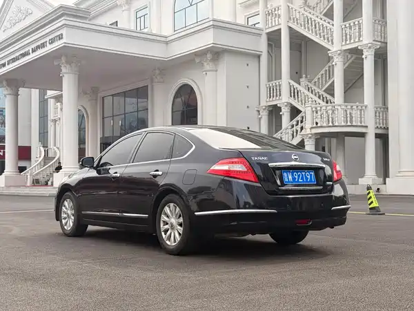 Nissan Teana 2010