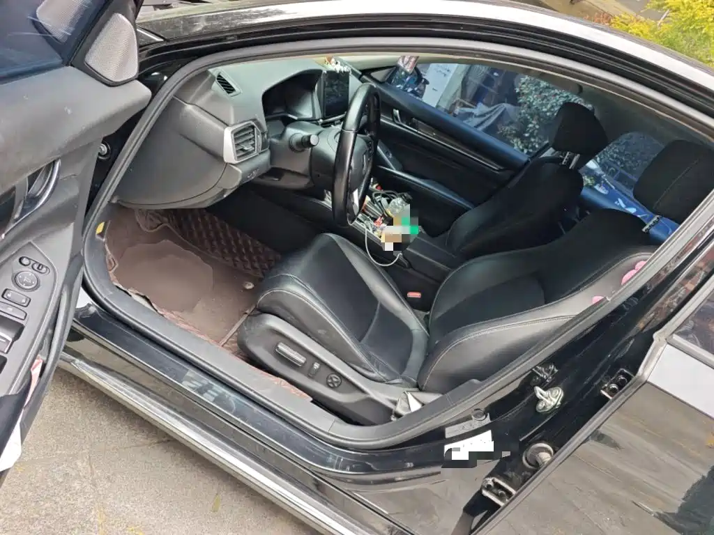 Honda Accord 2022 — фото 14