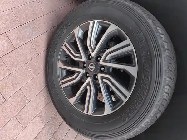 Nissan Terra 2021