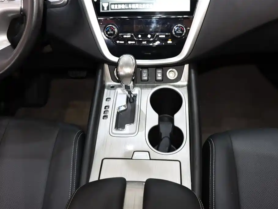 Nissan Murano 2021 — фото 15