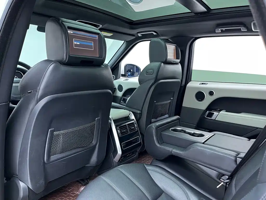 Land Rover Range Rover Sport 2014 — фото 8
