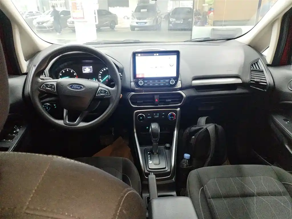 Ford Ecosport 2018 — фото 10