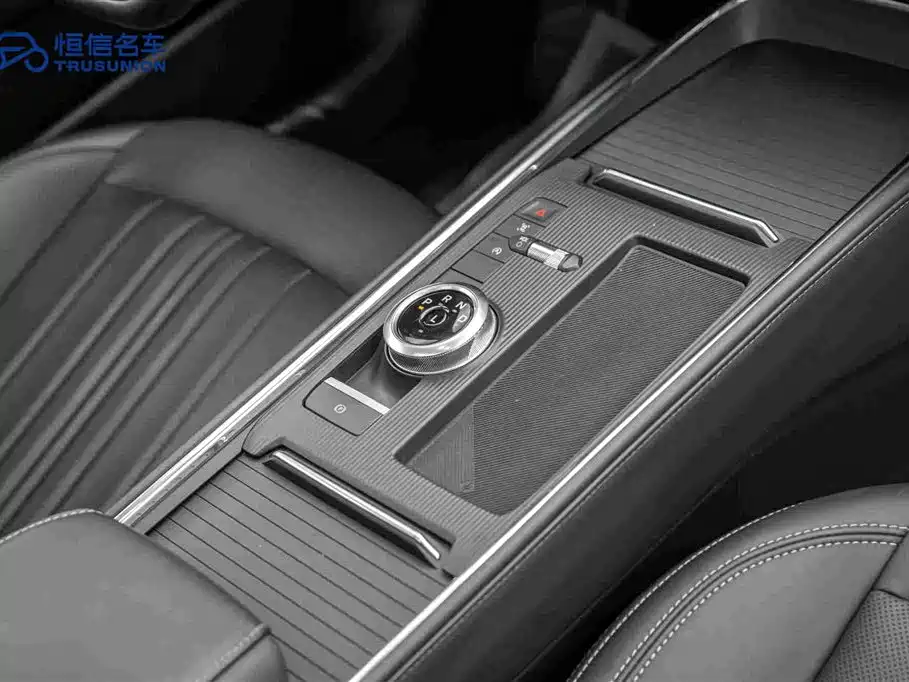 Ford Mondeo 2025 — фото 19