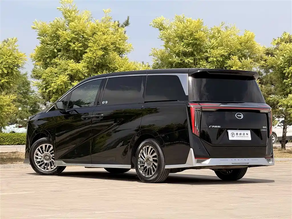 GAC Motor Trumpchi M8 2025 — фото 29